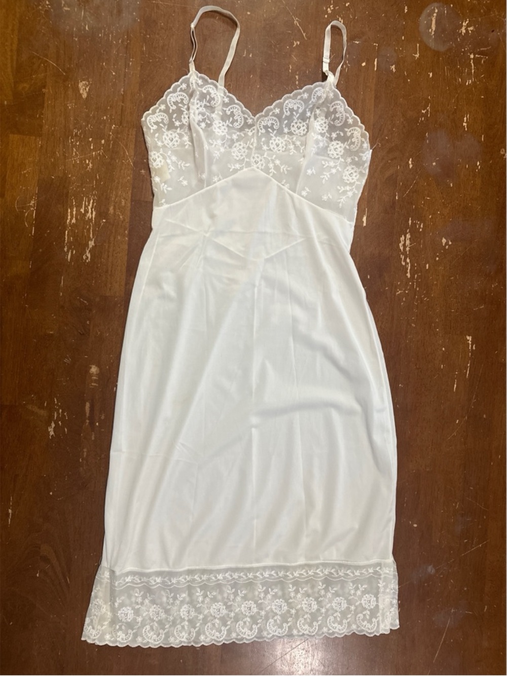 JCPenney Vintage Adonna White Lace Bodice Slip